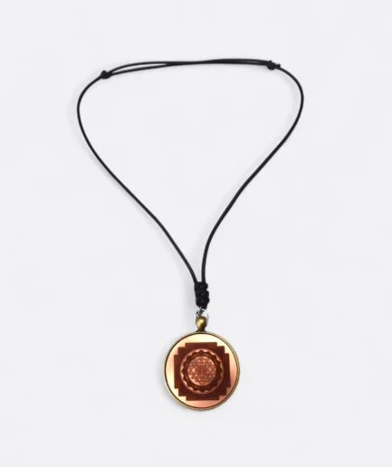 Dije Sri Yantra en cobre color bronce antiguo